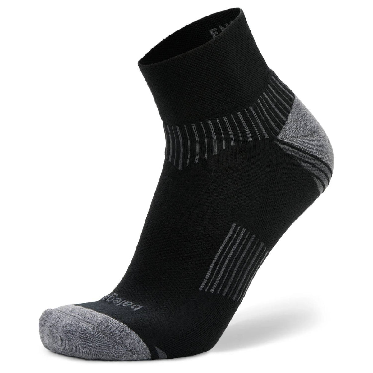 Enduro Re-Engineered Quarter Running Socks, Black Main image