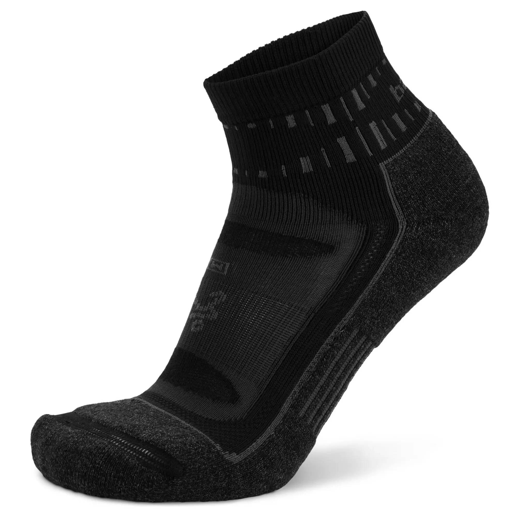 Blister Resist Quarter Running Socks, Grey/Black Main image